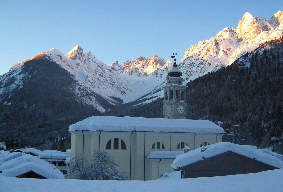 chiesa parrocchiale s maria assunta forni di sopra