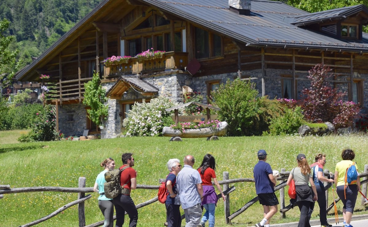 ESCURSIONE-passeggiata-Fornidisopra