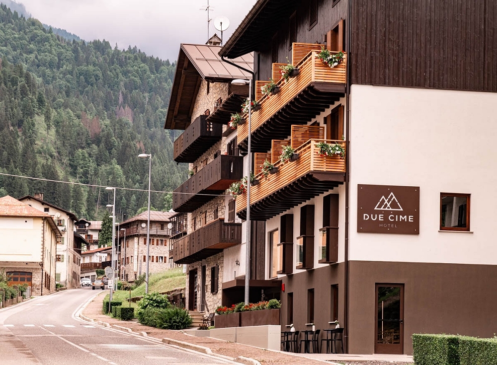 Inaugurato l'Hotel Due Cime