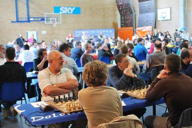 Scacchi tra le Dolomiti