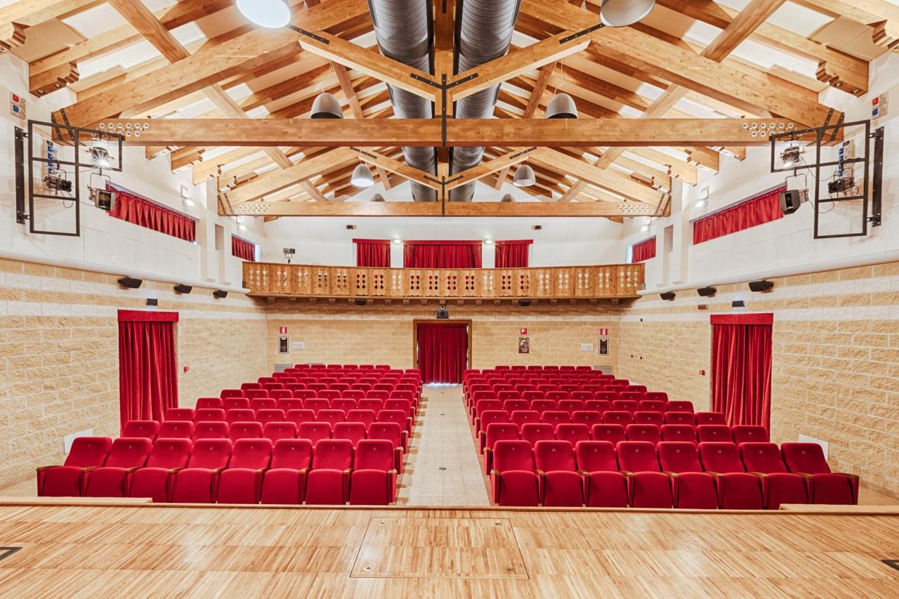 Al via la stagione Teatrale di Forni di Sopra